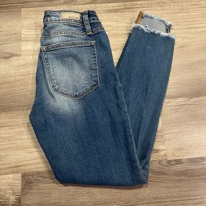 Miss Me Ankle Skinny Size 26